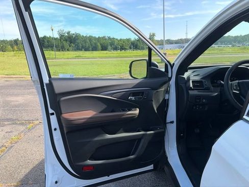 New 2026 Honda Ridgeline RTL image 13