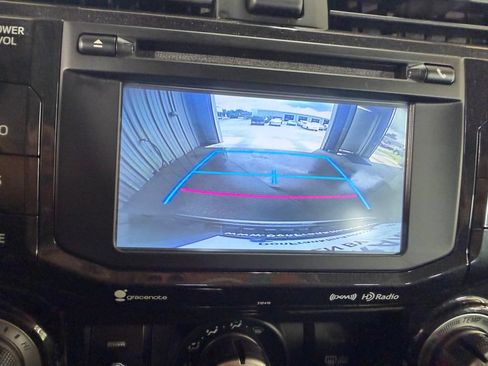 Used 2019 Toyota 4Runner SR5 Premium AWD/4WD image 18