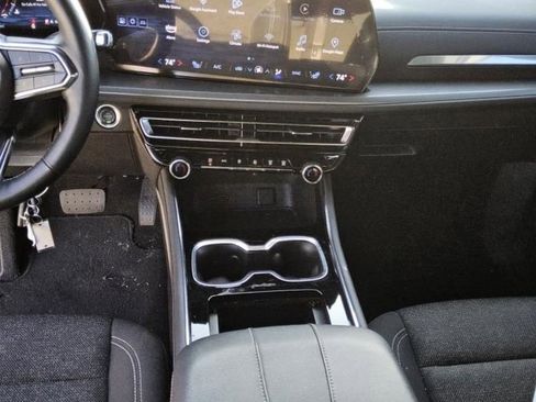 Used 2024 Chevrolet Traverse LS w/ Midnight/Sport Edition image 6