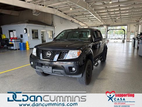 Used 2018 Nissan Frontier SV w/ Value Truck Package AWD/4WD image 1