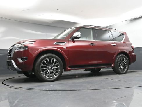 Used 2022 Nissan Armada Platinum w/ Captain's Chairs Package RWD image 27