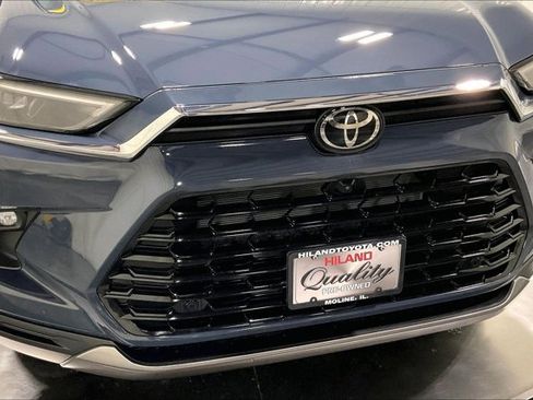 Certified 2026 Toyota Grand Highlander AWD image 31