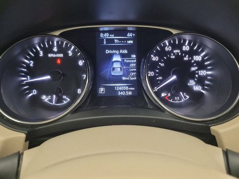 Used 2015 Nissan Rogue SL w/ SL Premium Package image 23