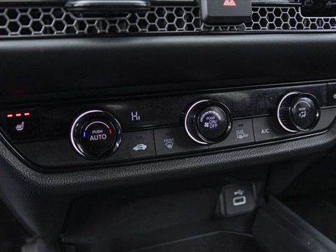 Used 2025 Honda HR-V Sport image 19