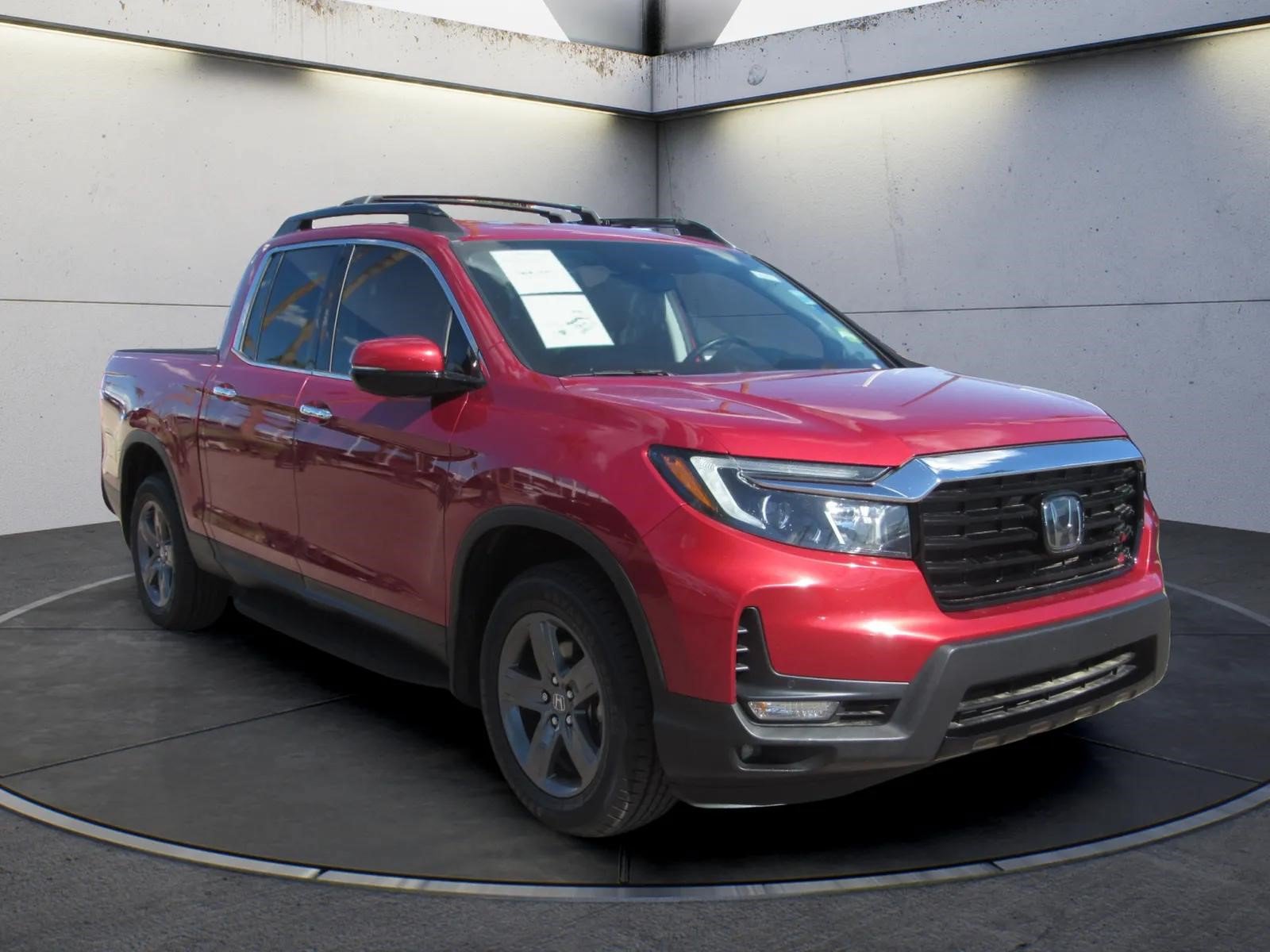 Certified 2022 Honda Ridgeline RTL-E image 2