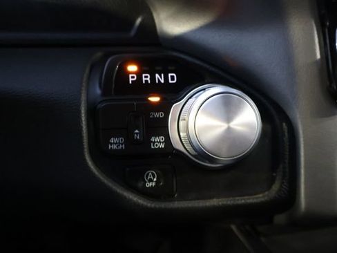 Used 2024 RAM 1500 Laramie image 17