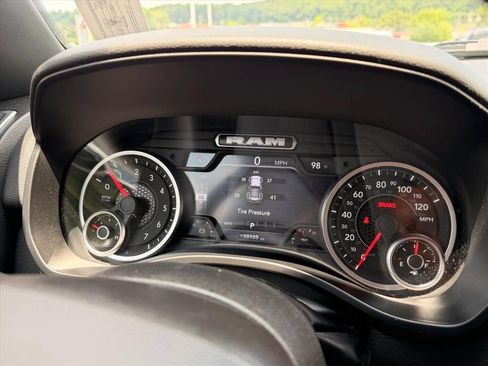 Used 2026 RAM 1500 Big Horn AWD/4WD image 17