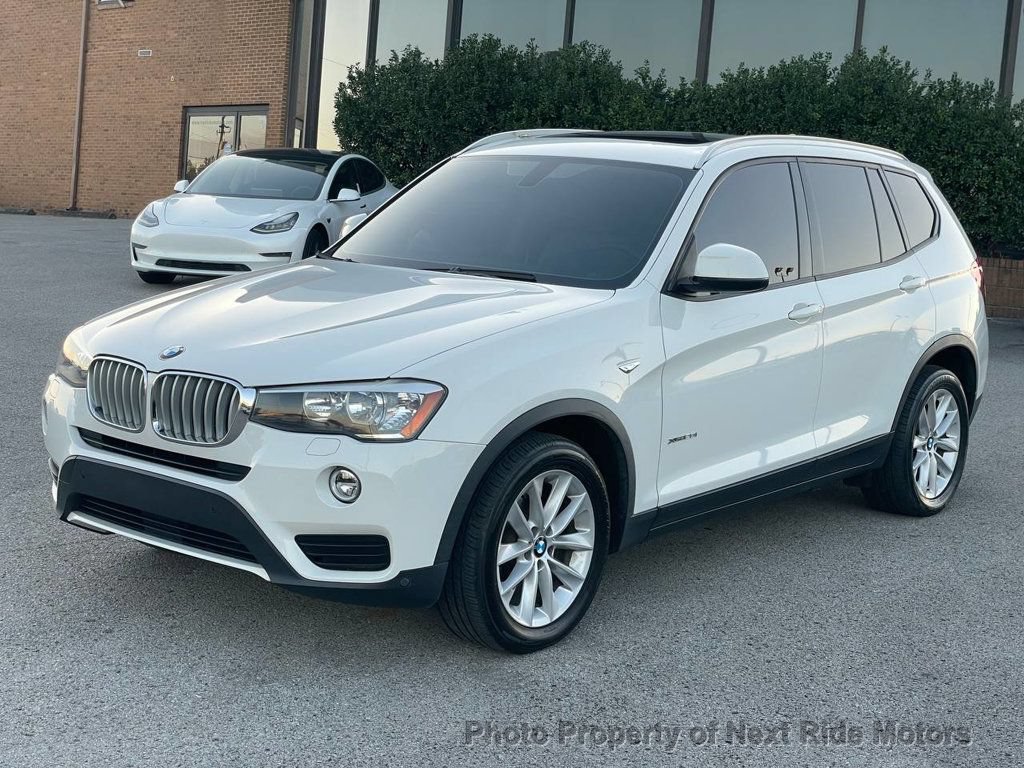 Used 2016 BMW X3 xDrive28i AWD/4WD image 3