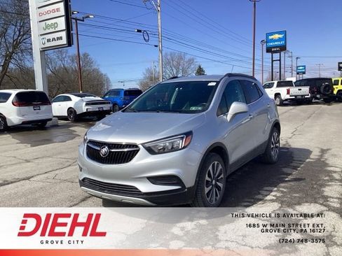 Used 2021 Buick Encore Preferred w/ Safety Package image 3