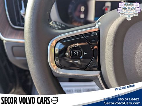 Certified 2023 Volvo XC60 B5 Plus image 11
