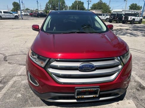 Used 2017 Ford Edge SEL w/ Equipment Group 201A AWD/4WD image 2