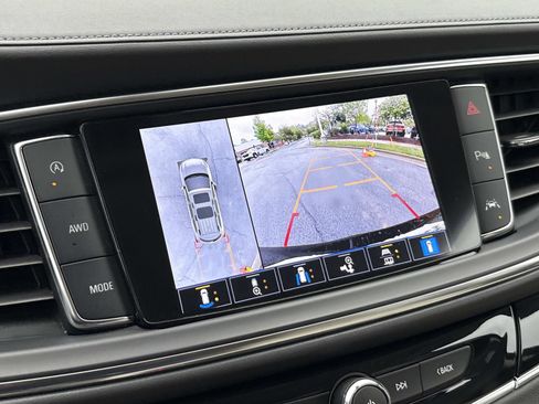 Certified 2023 Buick Enclave Avenir w/ Avenir Technology Package image 21