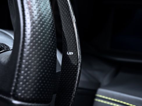 Used 2018 Ferrari 488 Spider image 49