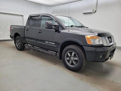 Used 2015 Nissan Titan PRO-4X w/ Pro-4x Luxury Package image 11
