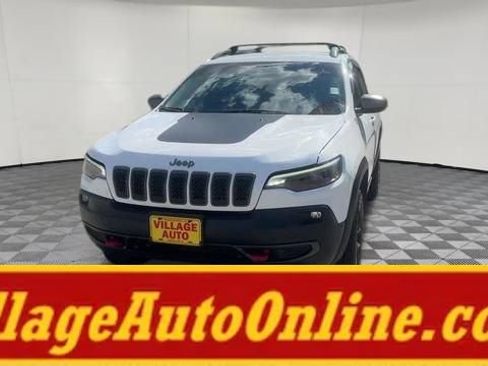 Used 2021 Jeep Cherokee Trailhawk w/ Trailer Tow Group AWD/4WD image 44