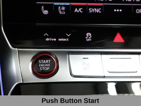 Used 2025 Audi RS 7 Performance AWD/4WD image 26