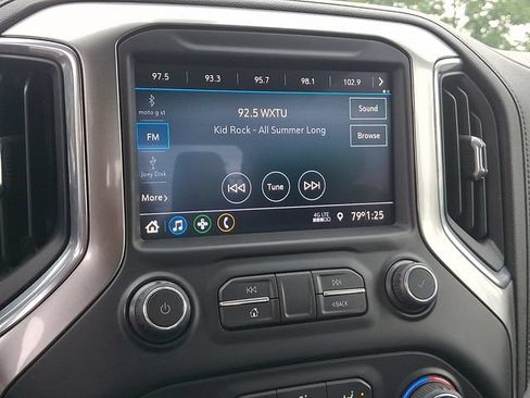 Used 2019 Chevrolet Silverado 1500 LT w/ All-Star Edition AWD/4WD image 27