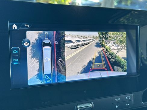 New 2026 Mercedes-Benz Sprinter 2500 image 18