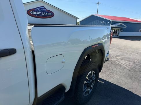Used 2020 GMC Sierra 2500 4x4 Crew Cab w/ Convenience Package image 13