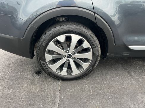 Used 2020 Kia Telluride S AWD/4WD image 16