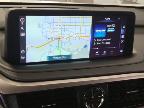 Used 2022 Lexus RX 450h AWD w/ Premium Package image 21