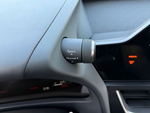 New 2026 Lexus UX 300h AWD image 27