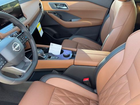 New 2026 Nissan Rogue Platinum w/ Platinum Premium Package image 19