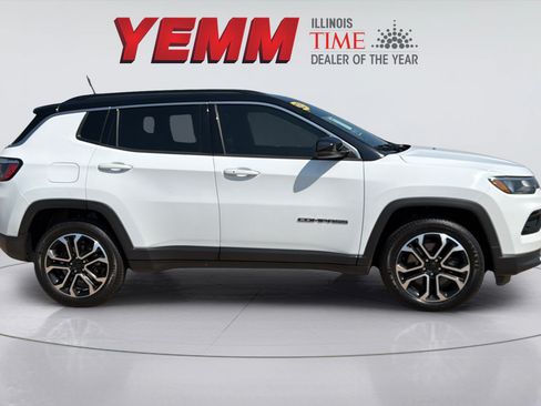 Used 2023 Jeep Compass Limited AWD/4WD image 14