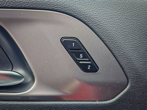 New 2026 Chrysler Pacifica Select image 11