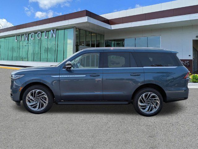 New 2027 Lincoln Navigator Premiere AWD/4WD image 7