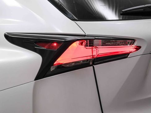 Used 2016 Lexus NX 300h AWD w/ Premium Package image 7