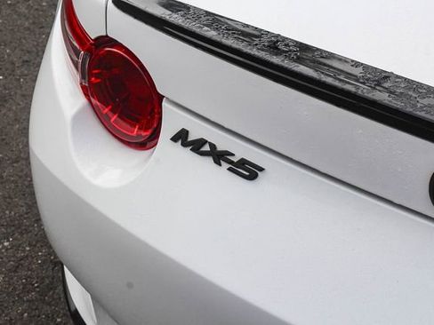 Used 2016 MAZDA MX-5 Miata Club w/ Brembo/BBS Package image 9