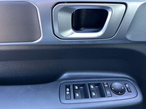 Certified 2026 Hyundai Santa Fe SE FWD image 11