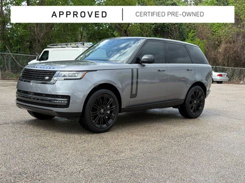 Used 2025 Land Rover Range Rover SE image 1