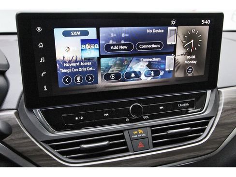 New 2026 Nissan Altima 2.5 SV w/ SV Special Edition Package FWD image 24