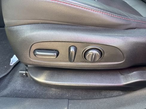 Used 2020 Chevrolet Blazer RS image 18