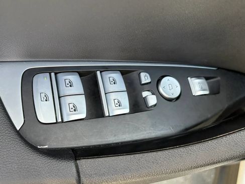 Used 2021 BMW X3 xDrive30i w/ Convenience Package AWD/4WD image 16