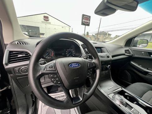 Used 2019 Ford Edge SE AWD/4WD image 14