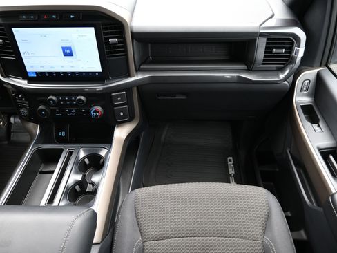 Used 2024 Ford F150 STX w/ Equipment Group 201A FX4 image 39