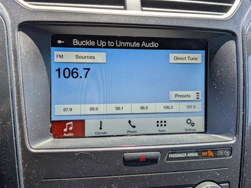 Used 2019 Ford Explorer XLT w/ Equipment Group 201A FWD image 28