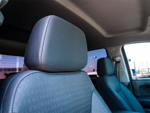 Used 2022 Chevrolet Silverado 1500 Custom RWD image 28