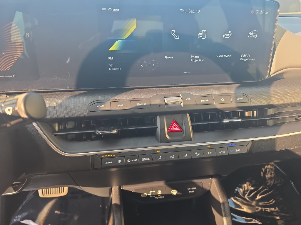 Used 2025 Kia K4 FWD image 12