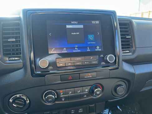 Used 2022 Nissan Frontier S image 14