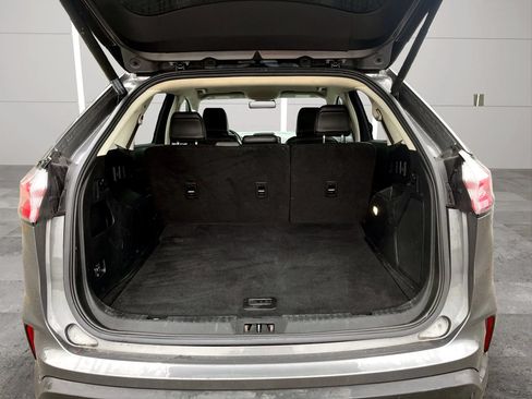 Used 2022 Ford Edge Titanium AWD/4WD image 9