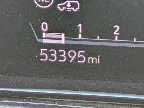 Used 2022 Cadillac Escalade Sport w/ Touring Package image 37