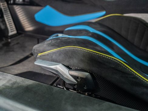 Used 2023 Lamborghini Huracan STO image 37