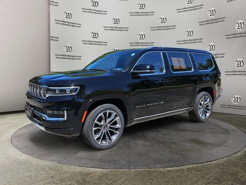 Used 2024 Jeep Grand Wagoneer Series III AWD/4WD image 1