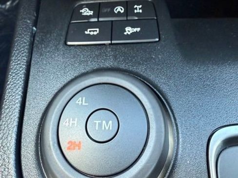 Used 2023 Ford Ranger XLT w/ Tremor Off-Road Package AWD/4WD image 20