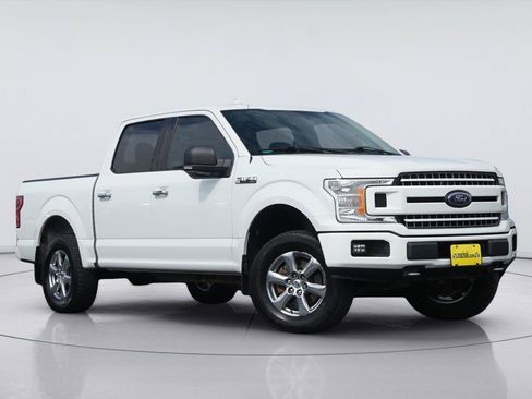 Used 2018 Ford F150 XLT w/ Equipment Group 302A Luxury AWD/4WD image 2