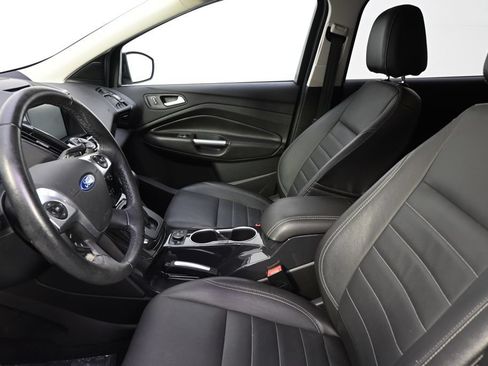 Used 2014 Ford Escape Titanium w/ Equipment Group 401A AWD/4WD image 13